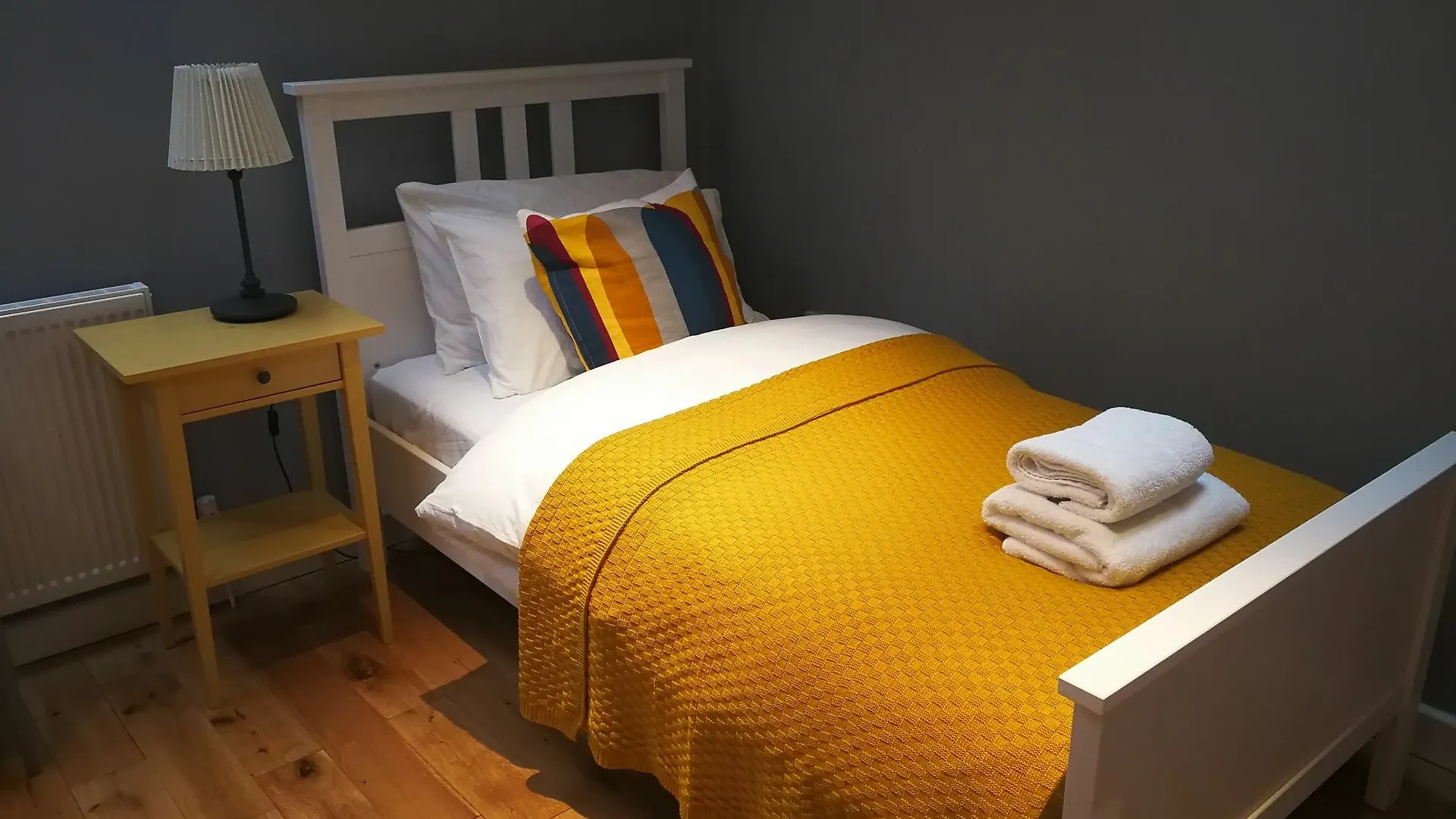 Coach House In The Center Of Cardiff Apartment
