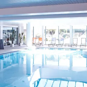 4* Отель Novotel Centre