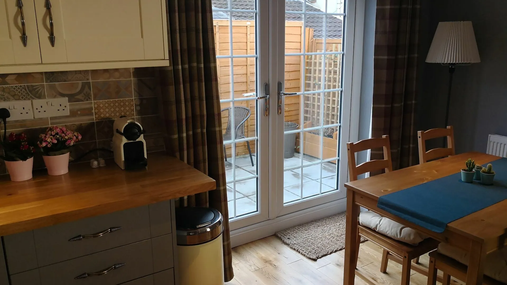 Apartament Coach House In The Center Of Cardiff